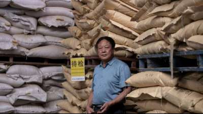 Chinesischer Milliard&auml;r und Regierungskritiker zu langer Haftstrafe verurteilt
