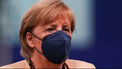 Merkel dringt wegen steigender Inzidenzen auf einheitliches Vorgehen von Bund und L&auml;ndern