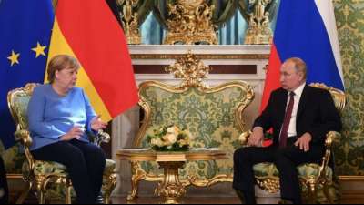 Putin warnt vor "Zusammenbruch" Afghanistans