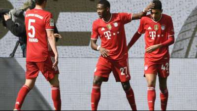 Bayern setzen sich ab - H&uuml;tter geht mit Eintracht in Gladbach unter