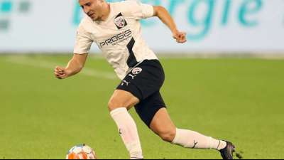 2. Bundesliga: St. Pauli siegt nach R&uuml;ckstand - Punkt f&uuml;r Schanzer