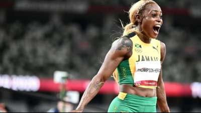 100 m: Thompson-Herah holt Gold bei Jamaikas Dreifach-Sieg