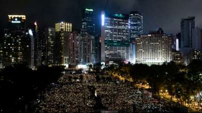 Hongkong: Demokratie-Aktivisten durch Polizei festgenommen