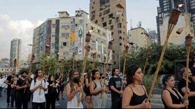 Gedenken an die Opfer der Explosionskatastrophe von Beirut