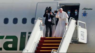 Papst Franziskus beendet seinen historischen Besuch im Irak