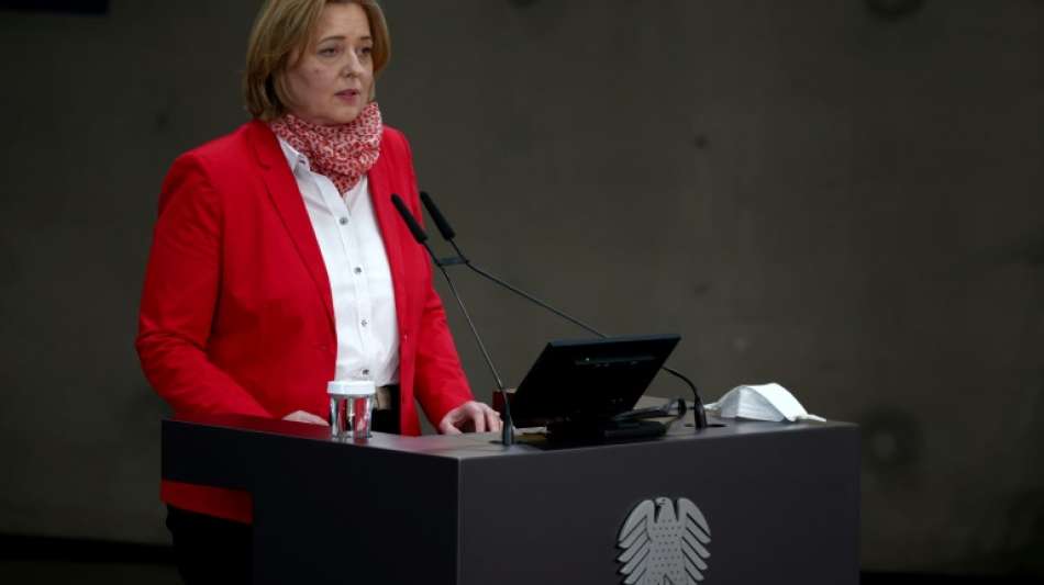 Bundestagspr&auml;sidentin Bas will das Duzen reduzieren