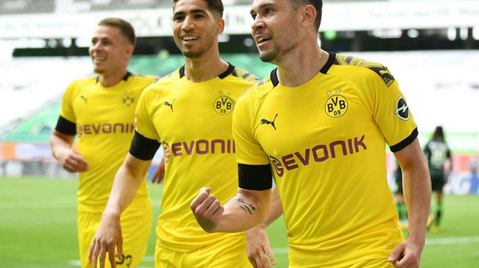Arbeitssieg in Wolfsburg: BVB bleibt im Titelrennen