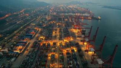 Chinas Au&szlig;enhandel &uuml;bertrifft im August die Erwartungen