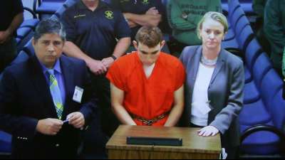Sch&uuml;tze von Parkland-Schulmassaker in Florida mit 17 Toten bekennt sich schuldig
