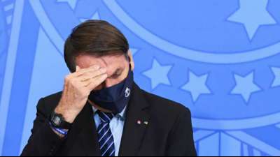 Bolsonaro sieht sich als Opfer von "juristischem Aktivismus"