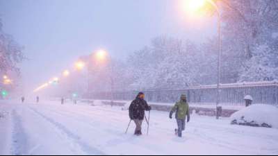 Spanien k&auml;mpft vor erwartetem K&auml;lteeinbruch gegen Schneechaos an