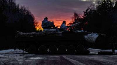 Bundesregierung: Deutsche sollen Ukraine verlassen!