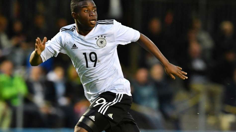 Moukoko trifft erneut: U21 bezwingt Lettland nach R&uuml;ckstand