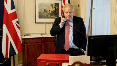 Johnson nun auch wegen Umgangs mit alter Telefonnummer unter Druck