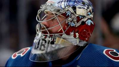 NHL-Awards: Grubauer geht leer aus - McDavid einstimmig zum MVP gew&auml;hlt