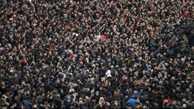 Kr&auml;ftemessen zwischen Paschinjan und der Opposition in Armenien