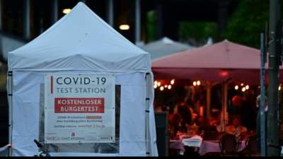 Hamburg erlaubt Veranstaltungen nur f&uuml;r Geimpfte und Genesene