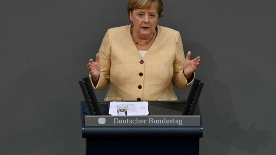 Bundeskanzlerin Merkel wirbt im Bundestag offensiv f&uuml;r Laschet