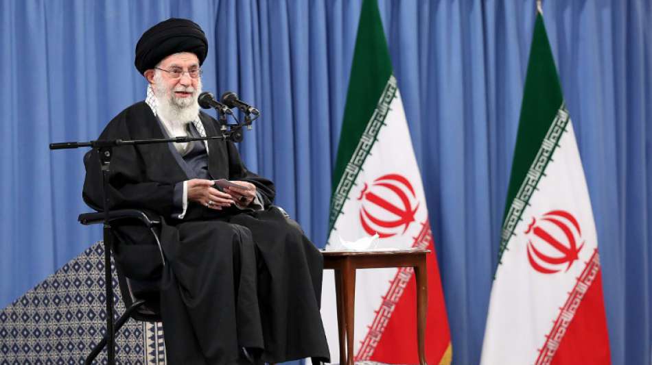 Chamenei beharrt auf Aufhebung von US-Sanktionen vor R&uuml;ckkehr zu Atomabkommen