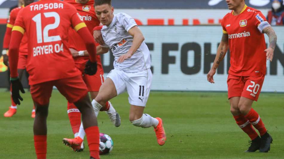 Bayer siegt im Duell der Entt&auml;uschten