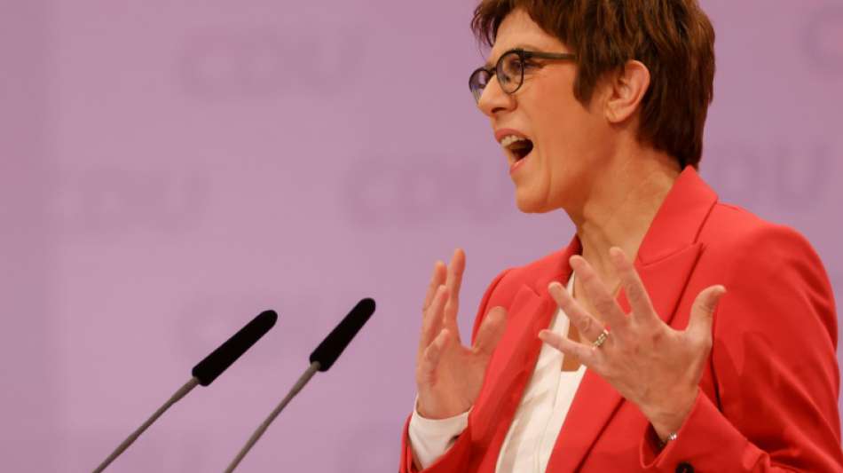 Kramp-Karrenbauer h&auml;lt Afghanistan-Abzug Ende April f&uuml;r wenig wahrscheinlich