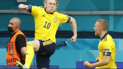Forsberg zerst&ouml;rt Lewandowskis Hoffnungen: Schweden wirft Polen raus