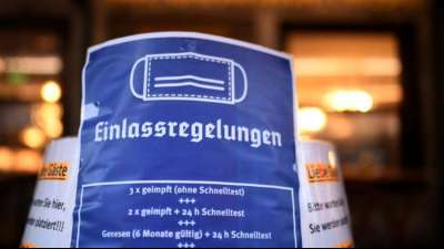 Bovenschulte (SPD) und S&ouml;der (CSU) wollen Corona-Lockerung