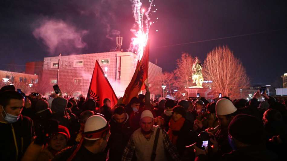 Erdrutschsieg f&uuml;r Partei von Ex-Ministerpr&auml;sident Kurti bei Wahl im Kosovo