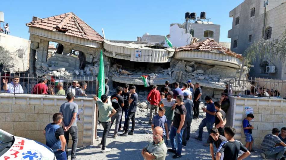 Israels Armee rei&szlig;t Haus der Familie von mutma&szlig;lichem pal&auml;stinensischen Attent&auml;ter ab