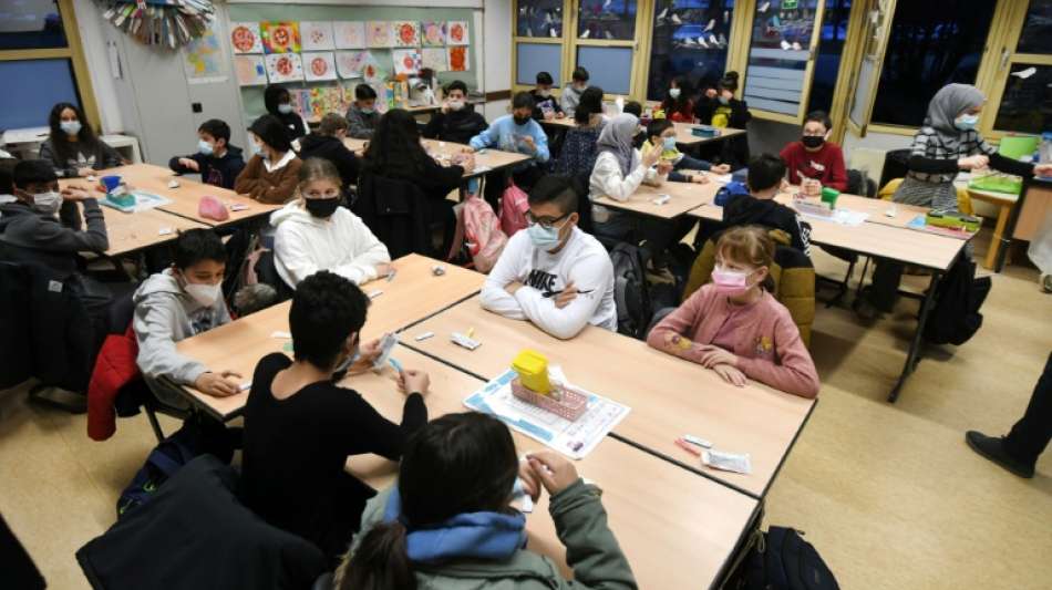 Coronavirus: Berlin setzt Pr&auml;senzpflicht an den Schulen aus