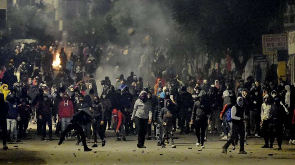Vierte Nacht in Folge Ausschreitungen in Tunesien 