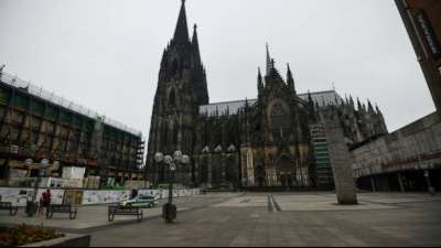 Kirchen z&auml;hlen mehr als 440.000 Austritte f&uuml;r vergangenes Jahr