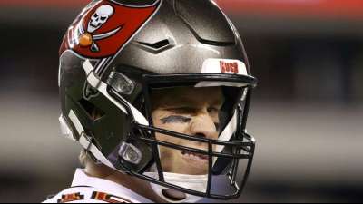 NFL: Star-Quarterback Tom Brady f&uuml;hrt die Bucs zum Sieg