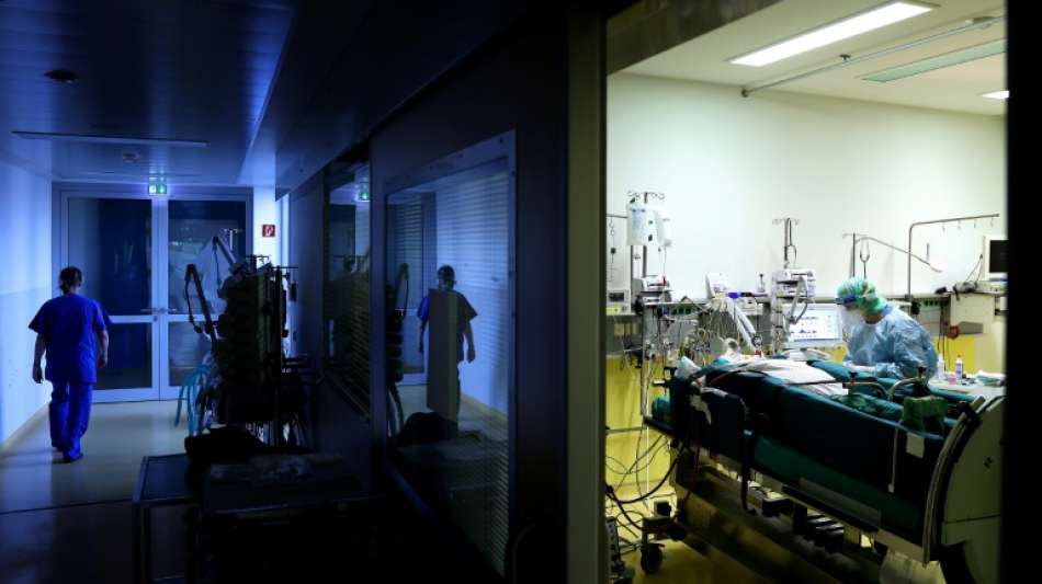 Krankenh&auml;user besorgt wegen Belastung von Intensivstationen
