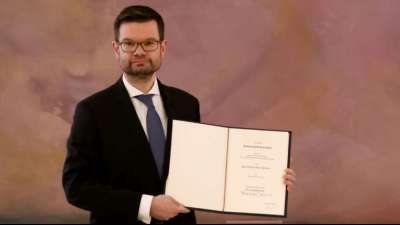 Buschmann will sich f&uuml;r m&ouml;glichst rasches Ende der Corona-Ma&szlig;nahmen einsetzen