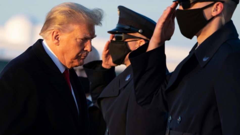 US-Kongress überstimmt Trumps Veto gegen Verteidigungsetat