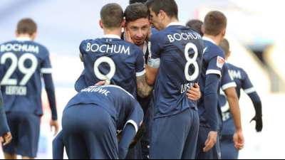 Bochum schl&auml;gt Regensburg und klettert auf Rang zwei