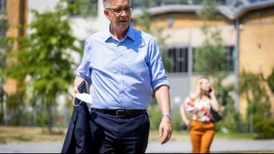 Bartsch spricht sich gegen Corona-Impfpflicht aus