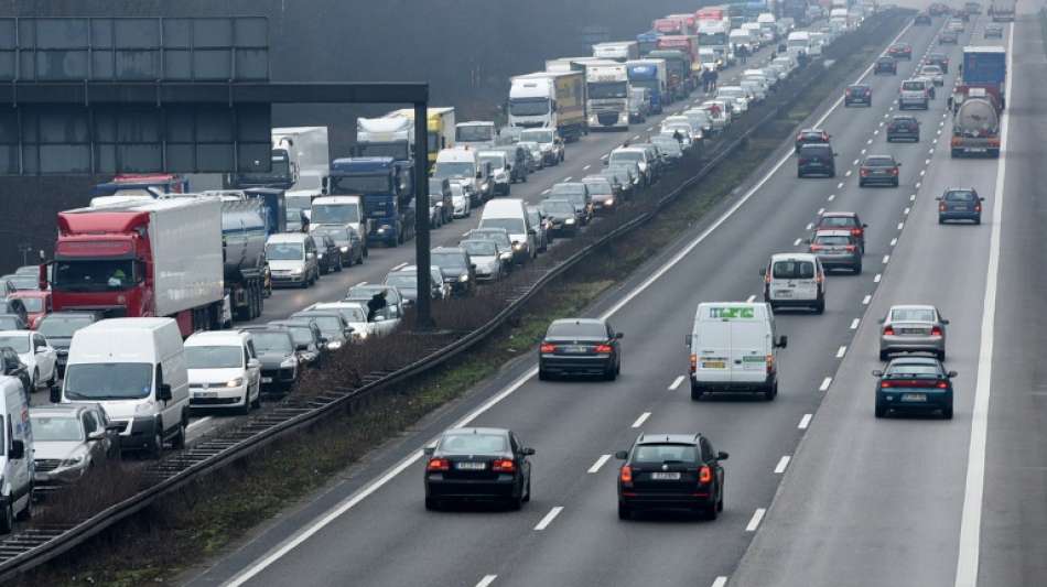ADAC prognostiziert für Wochenende volle Straßen wegen Herbstferienzeit