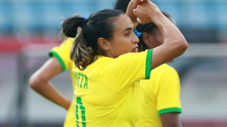 Pele adelt Marta: "Viel mehr als eine Fu&szlig;ballerin"