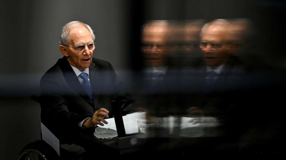 Sch&auml;uble: St&auml;rkung der Rolle des Bundes in Corona-Bek&auml;mpfung rasch m&ouml;glich