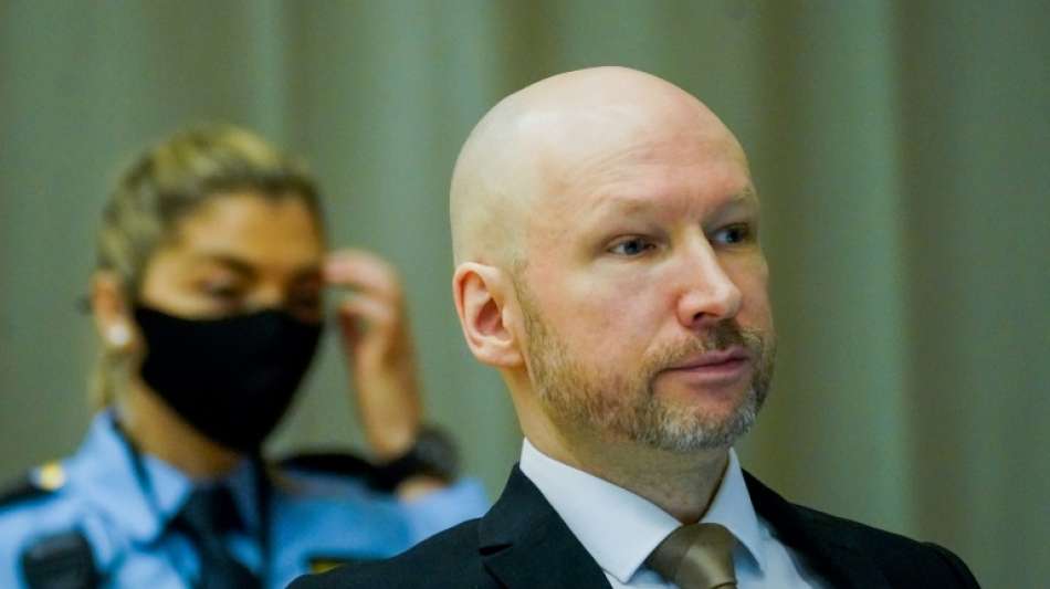Anklage fordert Ablehnung von Breiviks Antrag auf vorzeitige Haftentlassung