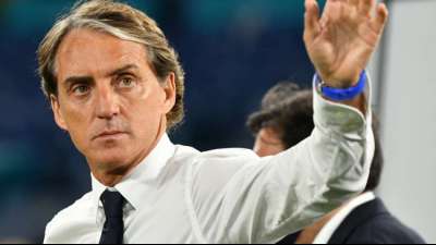 "Mega-Leistung": Italien schenkt den Fans "ein L&Atilde;&curren;cheln"