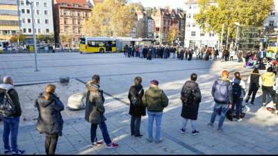 Vor  Bund-L&auml;nder-Beratungen meheren sich  Forderungen nach k&uuml;rzerer Quarant&auml;ne