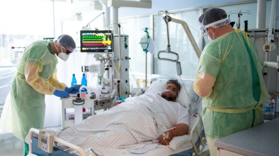 Sch&auml;tzerkreis: Gesetzlichen Krankenkassen fehlen 2022 sieben Milliarden Euro
