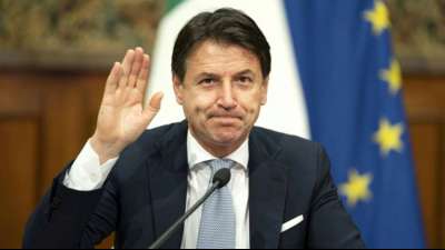 Italiens Regierungschef Conte k&uuml;ndigt f&uuml;r Dienstag R&uuml;cktritt an