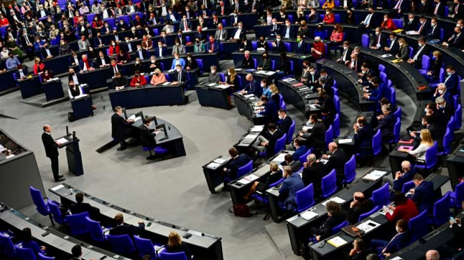 Bundestagsabgeordneter schlie&szlig;t sich nach AfD-Austritt der Zentrumspartei an