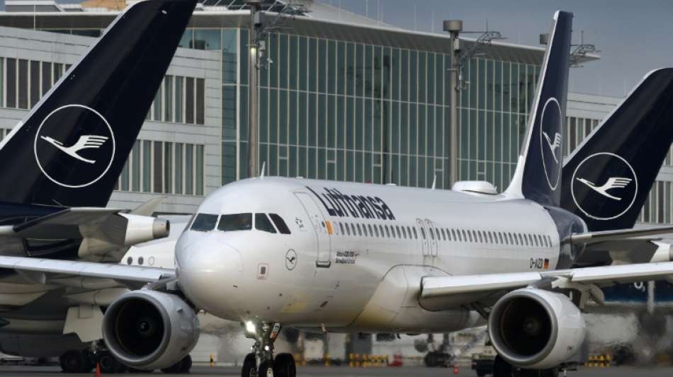 Bundesregierung schr&auml;nkt Flugverkehr aus S&uuml;dafrika ein
