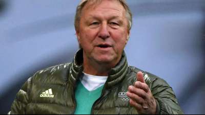 Hamburger SV entl&auml;sst Trainer Thioune - Hrubesch &uuml;bernimmt bis Saisonende
