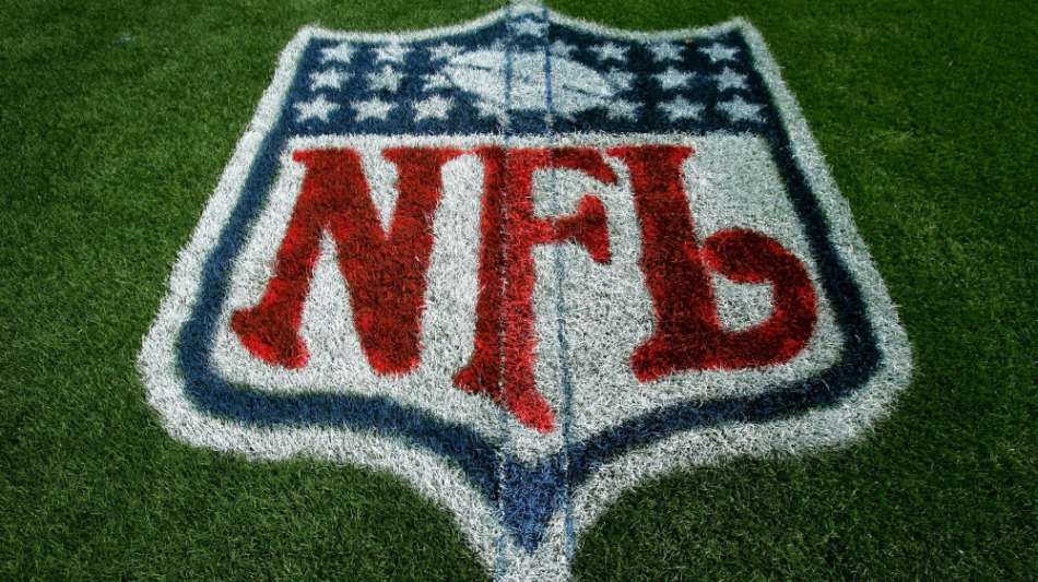 Sexuelle Belästigung im Flieger: NFL-Profi verklagt Airline